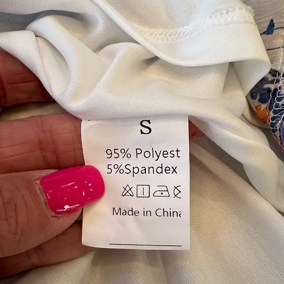 Elegant Floral Long Sleeve Dress - Picture 4 of 4